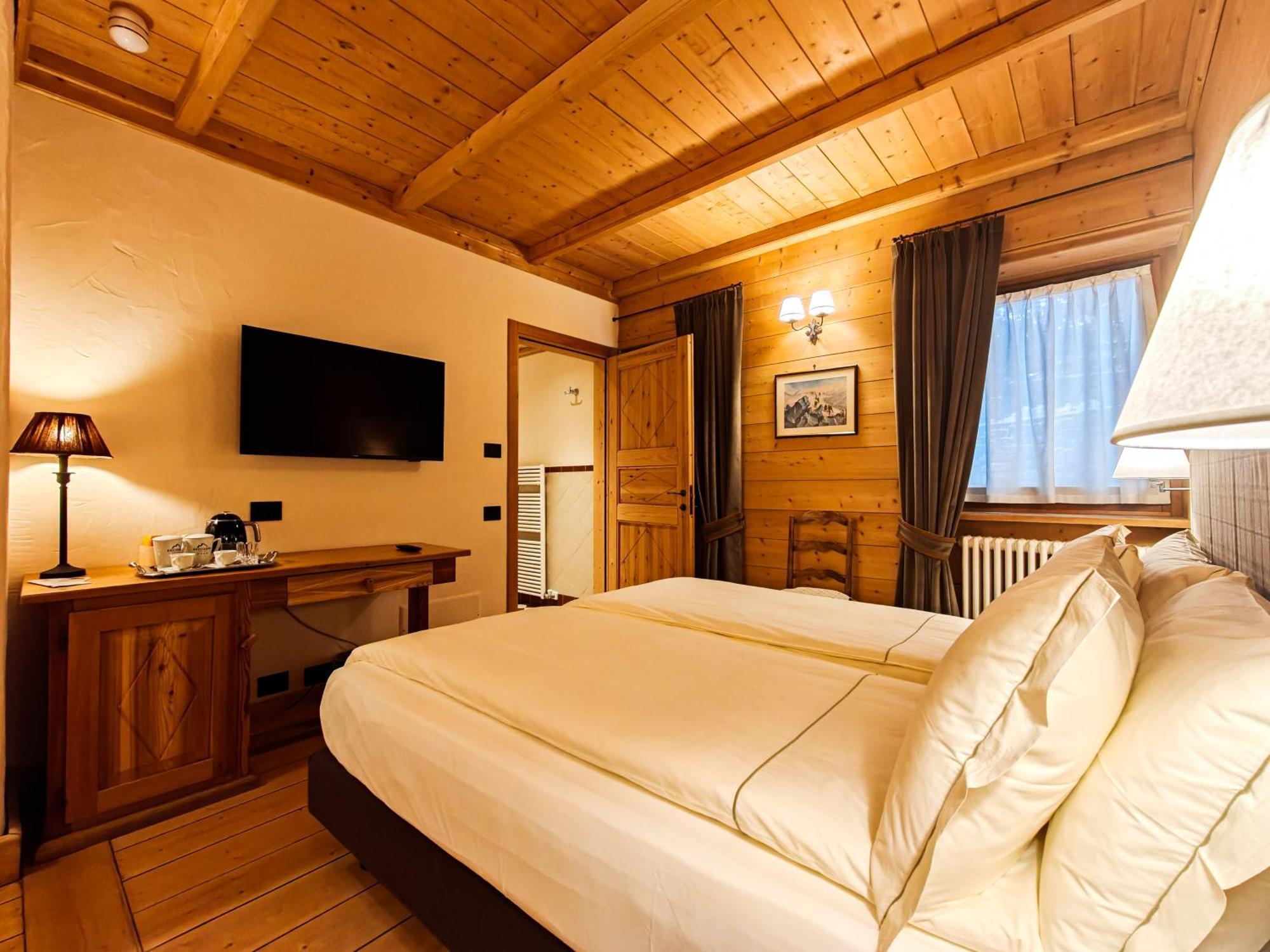 שמפולוק Hotel Breithorn מראה חיצוני תמונה